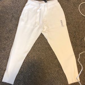 Zara fitted pants !